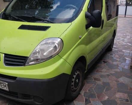 Зелений Рено Трафік, об'ємом двигуна 2 л та пробігом 400 тис. км за 9100 $, фото 1 на Automoto.ua