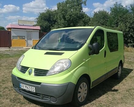 Зеленый Рено Трафик, объемом двигателя 2 л и пробегом 250 тыс. км за 9850 $, фото 1 на Automoto.ua