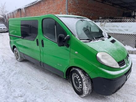 Зеленый Рено Трафик, объемом двигателя 2 л и пробегом 242 тыс. км за 4950 $, фото 1 на Automoto.ua