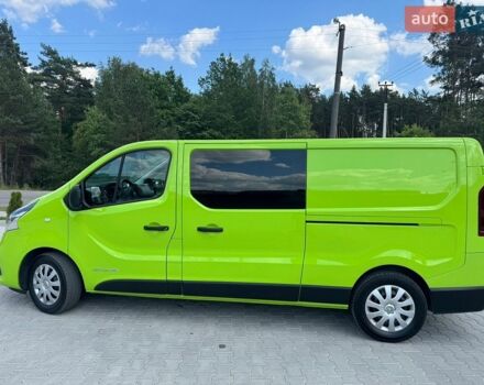 Зеленый Рено Трафик, объемом двигателя 1.6 л и пробегом 211 тыс. км за 15700 $, фото 1 на Automoto.ua