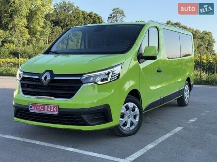 Рено Трафик 2022 в Умани на Automoto.ua Зеленый Рено Трафик, объемом двигателя 2 л и пробегом 165 тыс. км за 26800 $, фото 1 на Automoto.ua