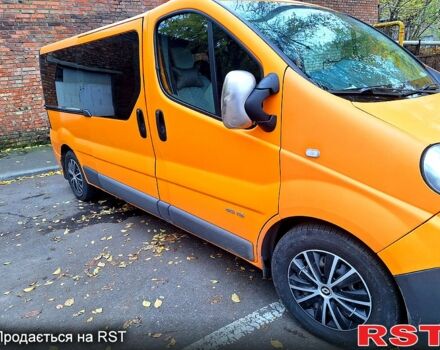 Помаранчевий Рено Трафік, об'ємом двигуна 2 л та пробігом 465 тис. км за 10800 $, фото 1 на Automoto.ua
