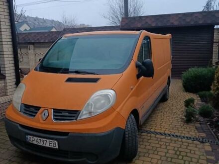 Оранжевый Рено Трафик, объемом двигателя 2 л и пробегом 436 тыс. км за 9000 $, фото 1 на Automoto.ua