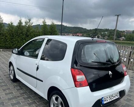 Белый Рено Твинго, объемом двигателя 1.15 л и пробегом 160 тыс. км за 3200 $, фото 13 на Automoto.ua