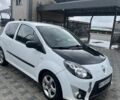 Белый Рено Твинго, объемом двигателя 1.15 л и пробегом 160 тыс. км за 3200 $, фото 11 на Automoto.ua