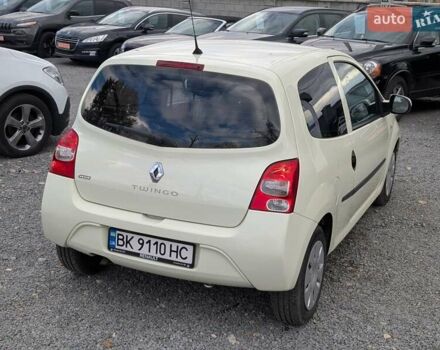 Белый Рено Твинго, объемом двигателя 1.1 л и пробегом 145 тыс. км за 4750 $, фото 11 на Automoto.ua