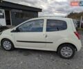 Белый Рено Твинго, объемом двигателя 1.1 л и пробегом 145 тыс. км за 4750 $, фото 17 на Automoto.ua