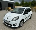 Белый Рено Твинго, объемом двигателя 1.15 л и пробегом 62 тыс. км за 5000 $, фото 1 на Automoto.ua