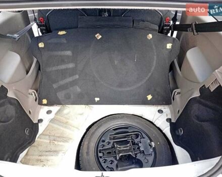 Рено Твінго 2011 у Львові на Automoto.ua Білий Рено Твінго, об'ємом двигуна 1.5 л та пробігом 231 тис. км за 3900 $, фото 19 на Automoto.ua