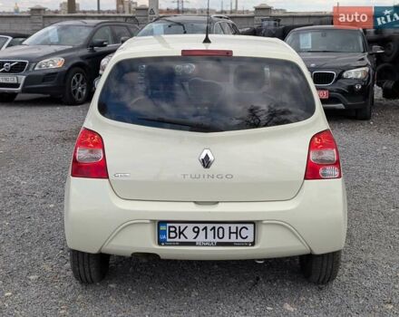 Белый Рено Твинго, объемом двигателя 1.15 л и пробегом 145 тыс. км за 4995 $, фото 12 на Automoto.ua