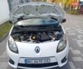 Рено Твінго 2011 у Львові на Automoto.ua Білий Рено Твінго, об'ємом двигуна 1.5 л та пробігом 231 тис. км за 3900 $, фото 16 на Automoto.ua