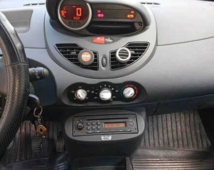 Рено Твінго 2011 у Львові на Automoto.ua Білий Рено Твінго, об'ємом двигуна 1.5 л та пробігом 231 тис. км за 3900 $, фото 2 на Automoto.ua