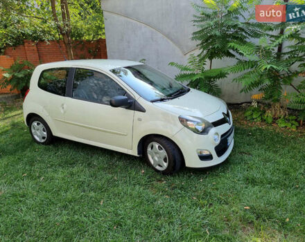 Білий Рено Твінго, об'ємом двигуна 1.2 л та пробігом 140 тис. км за 3500 $, фото 8 на Automoto.ua