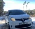 Белый Рено Твинго, объемом двигателя 0 л и пробегом 29 тыс. км за 9900 $, фото 29 на Automoto.ua