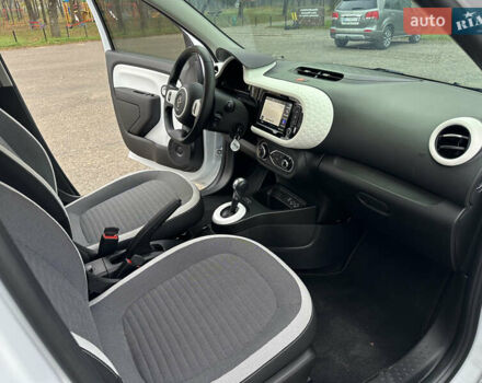 Рено Твінго 2022 у Коломые на Automoto.ua Білий Рено Твінго, об'ємом двигуна 0 л та пробігом 17 тис. км за 8999 $, фото 21 на Automoto.ua