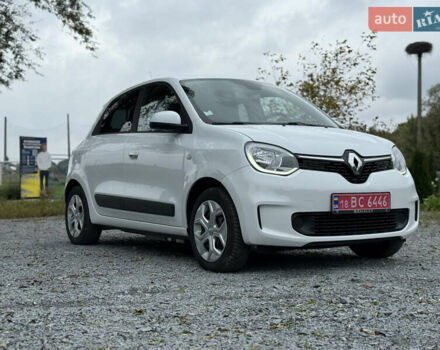 Белый Рено Твинго, объемом двигателя 0 л и пробегом 60 тыс. км за 8600 $, фото 1 на Automoto.ua