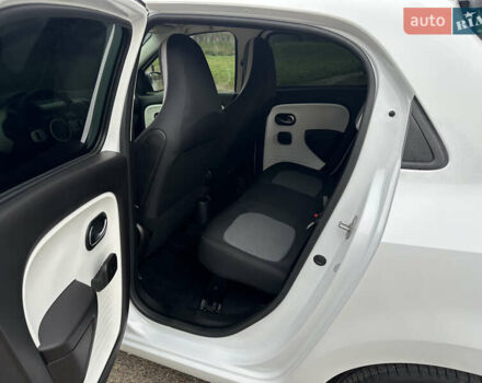 Рено Твінго 2022 у Коломые на Automoto.ua Білий Рено Твінго, об'ємом двигуна 0 л та пробігом 17 тис. км за 8999 $, фото 15 на Automoto.ua