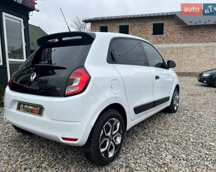 Белый Рено Твинго, объемом двигателя 0 л и пробегом 27 тыс. км за 8999 $, фото 4 на Automoto.ua