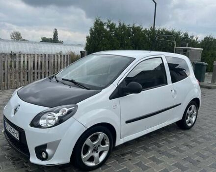 Белый Рено Твинго, объемом двигателя 1.15 л и пробегом 160 тыс. км за 3200 $, фото 1 на Automoto.ua