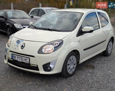 Белый Рено Твинго, объемом двигателя 1.15 л и пробегом 145 тыс. км за 4995 $, фото 1 на Automoto.ua