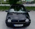 Чорний Рено Твінго, об'ємом двигуна 1.15 л та пробігом 264 тис. км за 2000 $, фото 1 на Automoto.ua