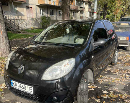 Рено Твінго 2008 у Києві на Automoto.ua Чорний Рено Твінго, об'ємом двигуна 1.1 л та пробігом 222 тис. км за 3100 $, фото 6 на Automoto.ua