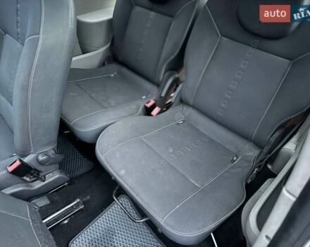 Чорний Рено Твінго, об'ємом двигуна 1.15 л та пробігом 197 тис. км за 3799 $, фото 6 на Automoto.ua