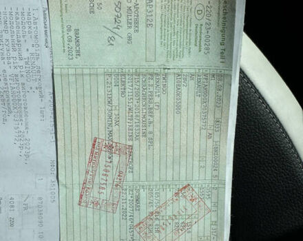 Чорний Рено Твінго, об'ємом двигуна 0 л та пробігом 34 тис. км за 9100 $, фото 18 на Automoto.ua
