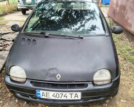 Черный Рено Твинго, объемом двигателя 1.2 л и пробегом 150 тыс. км за 1300 $, фото 4 на Automoto.ua