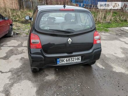 Рено Твинго 2008 в Ровно на Automoto.ua Черный Рено Твинго, объемом двигателя 1.2 л и пробегом 3 тыс. км за 4000 $, фото 1 на Automoto.ua