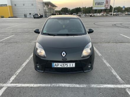 Чорний Рено Твінго, об'ємом двигуна 1.1 л та пробігом 196 тис. км за 3799 $, фото 1 на Automoto.ua