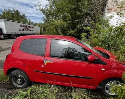Рено Твінго 2010 у Бродах на Automoto.ua Червоний Рено Твінго, об'ємом двигуна 1.15 л та пробігом 175 тис. км за 1200 $, фото 3 на Automoto.ua