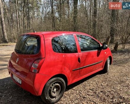 Красный Рено Твинго, объемом двигателя 1.15 л и пробегом 135 тыс. км за 3500 $, фото 9 на Automoto.ua