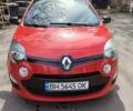 Красный Рено Твинго, объемом двигателя 1.1 л и пробегом 240 тыс. км за 4500 $, фото 1 на Automoto.ua