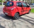 Красный Рено Твинго, объемом двигателя 1.1 л и пробегом 240 тыс. км за 4500 $, фото 5 на Automoto.ua