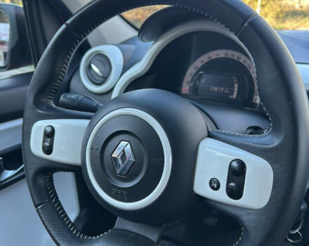 Червоний Рено Твінго, об'ємом двигуна 1 л та пробігом 179 тис. км за 5500 $, фото 8 на Automoto.ua