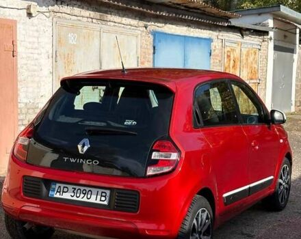 Рено Твінго 2014 у Запоріжжя на Automoto.ua Червоний Рено Твінго, об'ємом двигуна 1 л та пробігом 179 тис. км за 5200 $, фото 5 на Automoto.ua