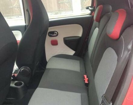 Рено Твинго 2014 в Луцке на Automoto.ua Красный Рено Твинго, объемом двигателя 1 л и пробегом 51 тыс. км за 6000 $, фото 5 на Automoto.ua