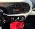 Рено Твінго 2014 у Запоріжжя на Automoto.ua Червоний Рено Твінго, об'ємом двигуна 1 л та пробігом 179 тис. км за 5200 $, фото 7 на Automoto.ua