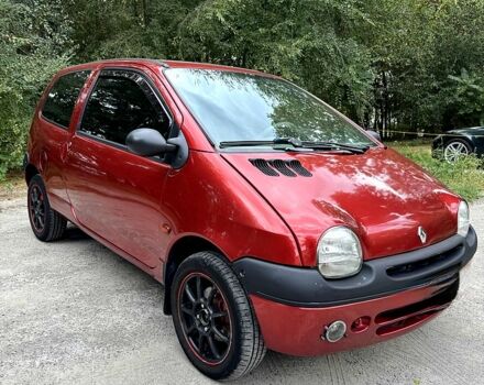 Красный Рено Твинго, объемом двигателя 1.2 л и пробегом 196 тыс. км за 2800 $, фото 1 на Automoto.ua