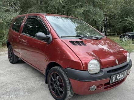 Рено Твінго 1994 у Запоріжжя на Automoto.ua Червоний Рено Твінго, об'ємом двигуна 1.2 л та пробігом 200 тис. км за 3000 $, фото 1 на Automoto.ua
