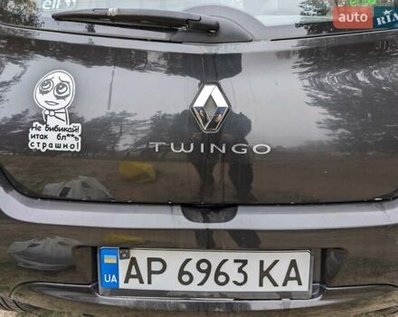 Рено Твинго, объемом двигателя 1.15 л и пробегом 168 тыс. км за 3500 $, фото 12 на Automoto.ua