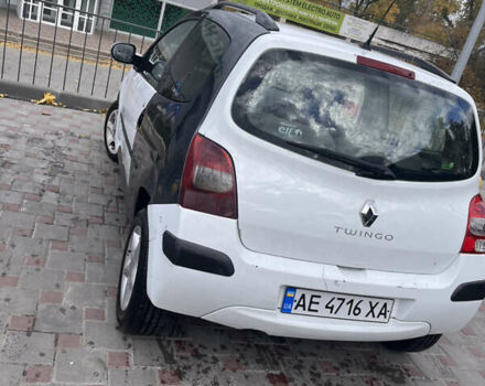 Рено Твинго, объемом двигателя 1.5 л и пробегом 416 тыс. км за 4200 $, фото 3 на Automoto.ua