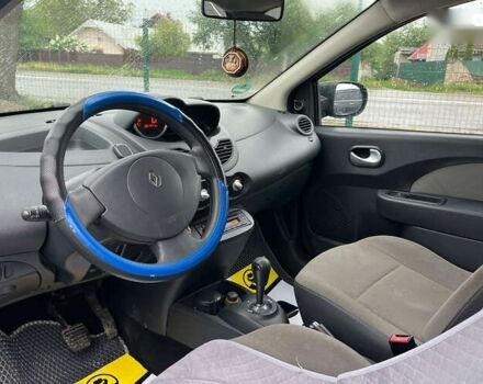 Рено Твинго, объемом двигателя 1.2 л и пробегом 201 тыс. км за 4800 $, фото 7 на Automoto.ua