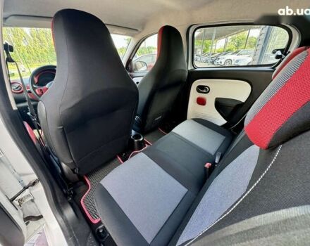 Рено Твинго, объемом двигателя 1 л и пробегом 70 тыс. км за 5500 $, фото 22 на Automoto.ua