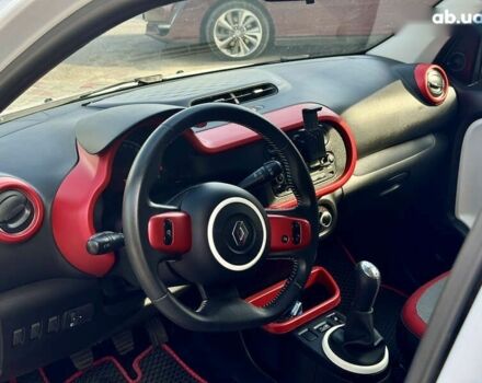 Рено Твинго, объемом двигателя 1 л и пробегом 70 тыс. км за 5500 $, фото 13 на Automoto.ua