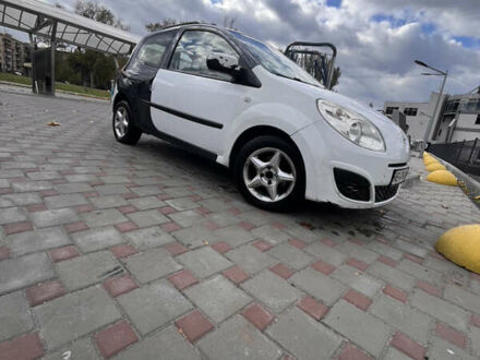 Рено Твинго 2010 в Запорожье на Automoto.ua Рено Твинго, объемом двигателя 1.5 л и пробегом 416 тыс. км за 4200 $, фото 1 на Automoto.ua