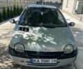 Серый Рено Твинго, объемом двигателя 1.1 л и пробегом 2 тыс. км за 3000 $, фото 1 на Automoto.ua