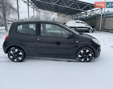 Сірий Рено Твінго, об'ємом двигуна 1.5 л та пробігом 290 тис. км за 3800 $, фото 3 на Automoto.ua