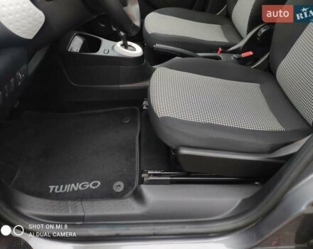 Сірий Рено Твінго, об'ємом двигуна 0 л та пробігом 17 тис. км за 8300 $, фото 33 на Automoto.ua